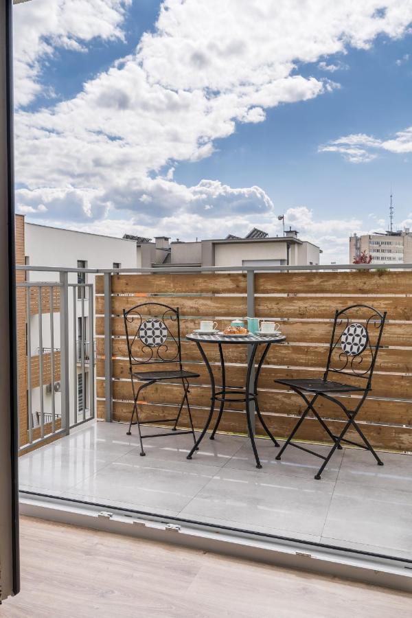 Flow Apartments Торунь Экстерьер фото